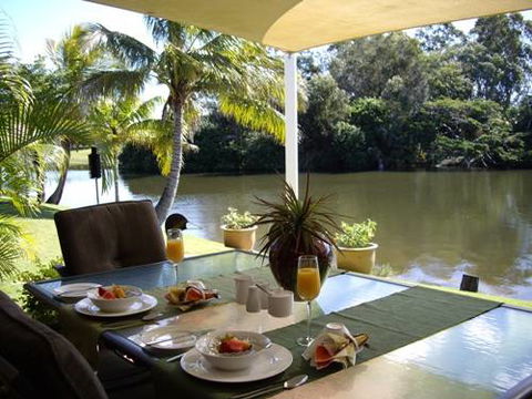 Alexander Lakeside Bed & Breakfast - Accommodation Bookings 0