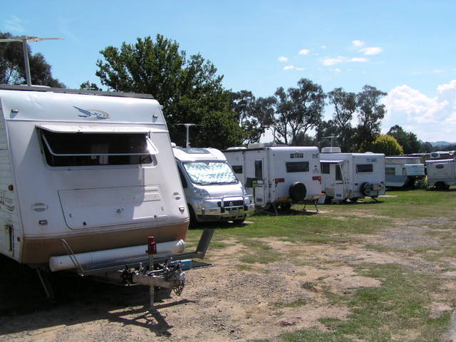 Hackett ACT Accommodation Bookings
