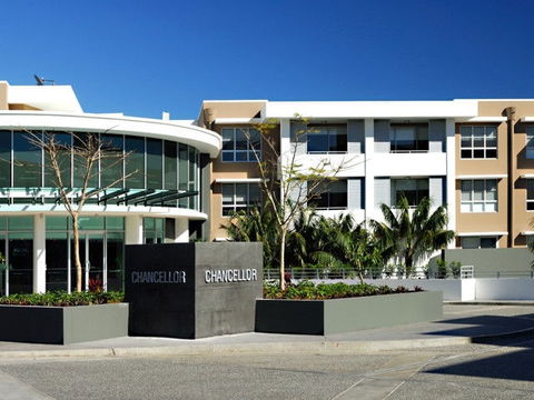 Chancellor Executive Apartments - Accommodation Bookings 0