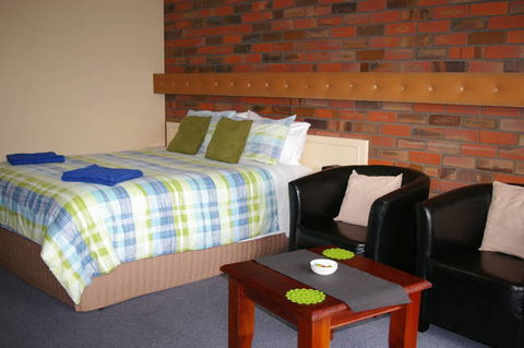 Coorrabin Motor Inn - Accommodation Bookings 0