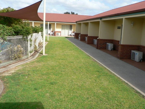 Emerald Explorers Inn - Accommodation Bookings 3