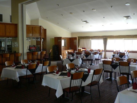 Emerald Explorers Inn - Accommodation Bookings 6