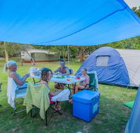 Grassy Head Holiday Park - Accommodation Bookings