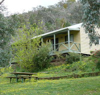 Inland Waters Holiday Parks - Accommodation Bookings