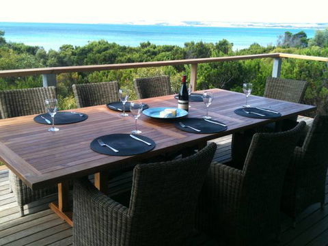 Island Beach Escape - Beachcomber - Accommodation Bookings 4