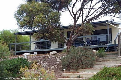 Island Breeze - Accommodation Bookings 0