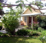 Kemeys Mountain Hideaway - Accommodation Bookings