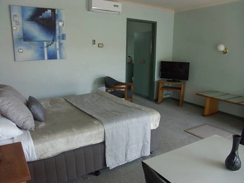 Melaleuca Motel - Accommodation Bookings 4