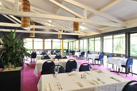 Quality Inn The Willows - Accommodation Bookings 8