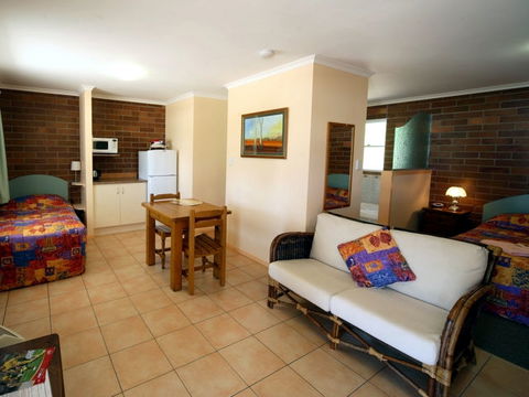 Rubyvale Motel & Holiday Units - Accommodation Bookings 0