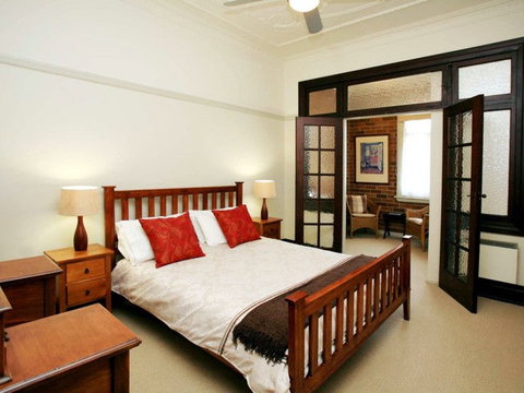 The Bank Guesthouse - Accommodation Bookings 0