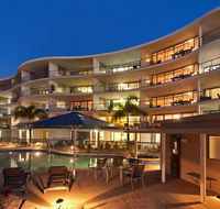 The Norfolks on Moffat Beach - Accommodation Bookings