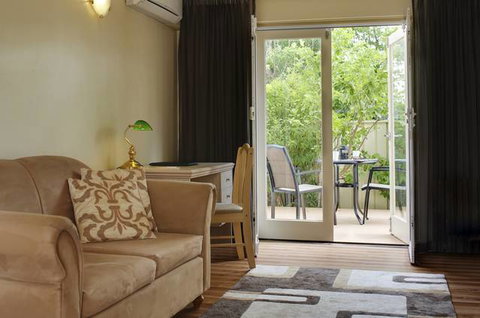 The Peninsula - Riverside Serviced Apartments - Accommodation Bookings 3