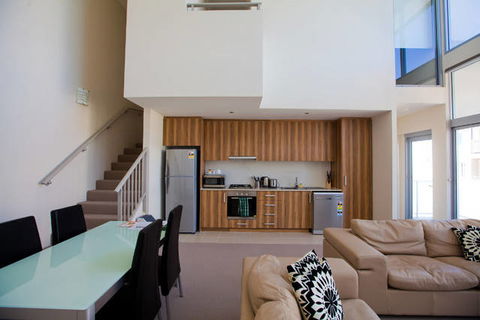Verandah Apartments - Accommodation Bookings 2