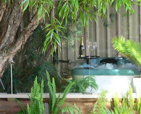 Mumbles - Accommodation Bookings 2