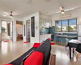 Beachside Tropical Retreat - Accommodation Bookings 2