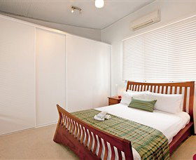 Beachside Tropical Retreat - Accommodation Bookings 4