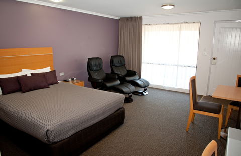 Sportsmans Motor Inn - Accommodation Bookings 2