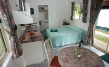 Glen Villa Resort And Tourist Park Casino - Accommodation Bookings 1