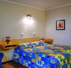 Country Roads Motor Inn - Accommodation Bookings