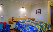 Country Roads Motor Inn - Accommodation Bookings 0