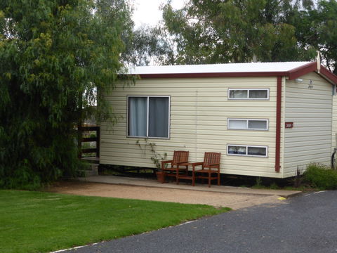 Peak Hill Caravan Park - Accommodation Bookings 0