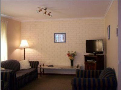 Anchor Bell Holiday Apartments - Accommodation Bookings 0
