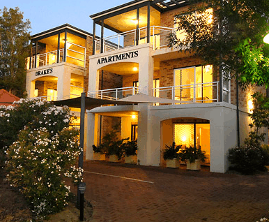 Drakes Apartments With Cars - Accommodation Bookings 3