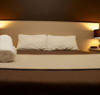 Warners At The Bay - Accommodation Bookings