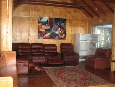 Hatters Hideout - Accommodation Bookings 2