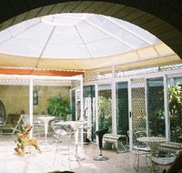 Capri Lodge - Accommodation Bookings