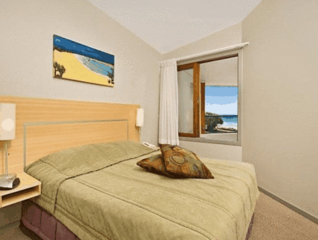 Lennox Point Holiday Apartments - thumb 4
