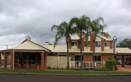Charleville Motel - Accommodation Bookings 3