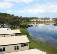 White Albatross Holiday Park - Accommodation Bookings