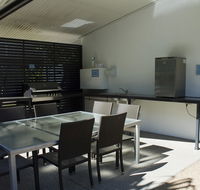 The Bay Apartments - Accommodation Bookings