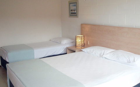 Moffat Beach Motel Caloundra - Accommodation Bookings 0
