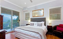The Acreage Luxury B&B And Guesthouse - - Accommodation Bookings 0