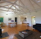 Yellow Dog Cottage - - Accommodation Bookings