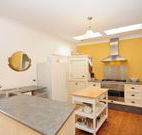 Bi J's - Accommodation Bookings