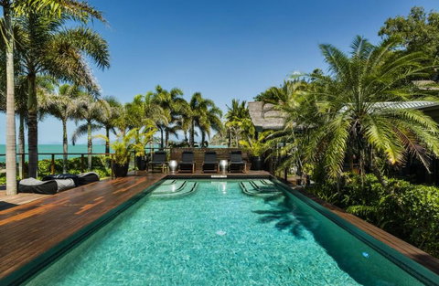 Trinity Beach Palace - Accommodation Bookings 14