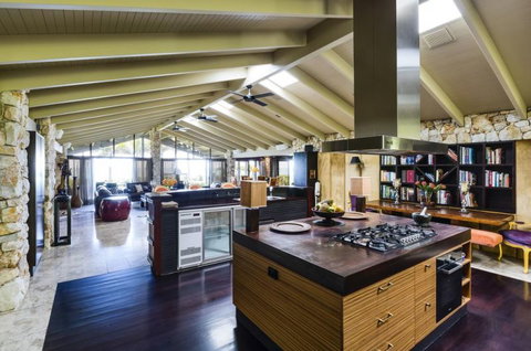 Trinity Beach Palace - Accommodation Bookings 7