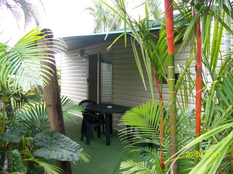 Flying Fish Point Tourist Park - Accommodation Bookings 1