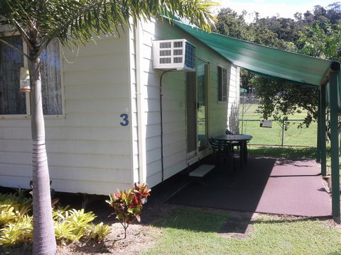 Flying Fish Point Tourist Park - Accommodation Bookings 2