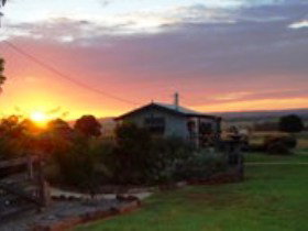 Mulanah Gardens Bed And Breakfast Cottages - Accommodation Bookings 1