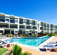 Beachside Magnetic Harbour Apartments - Accommodation Bookings