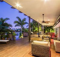 The Tropics at Vogue Holiday Homes - Accommodation Bookings
