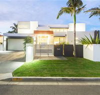 The Grand at Vogue Holiday Homes - Accommodation Bookings