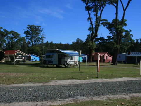 Lake Conjola Waterfront Holiday Park - Accommodation Bookings 3