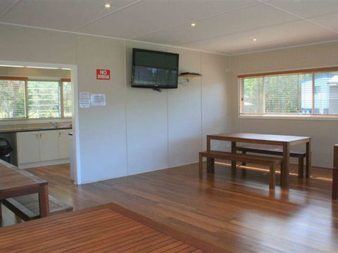 Lake Conjola Waterfront Holiday Park - Accommodation Bookings 4