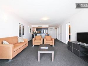 Central Ballina Executive Apartment - Accommodation Bookings 0